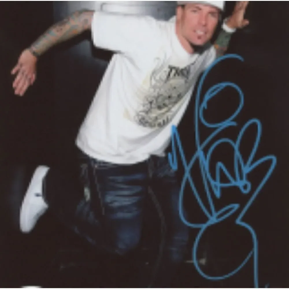 Vanilla Ice-Signed and Beautifully Framed 8x10